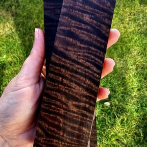 Drewno stabilizowane BL1446 okładki
